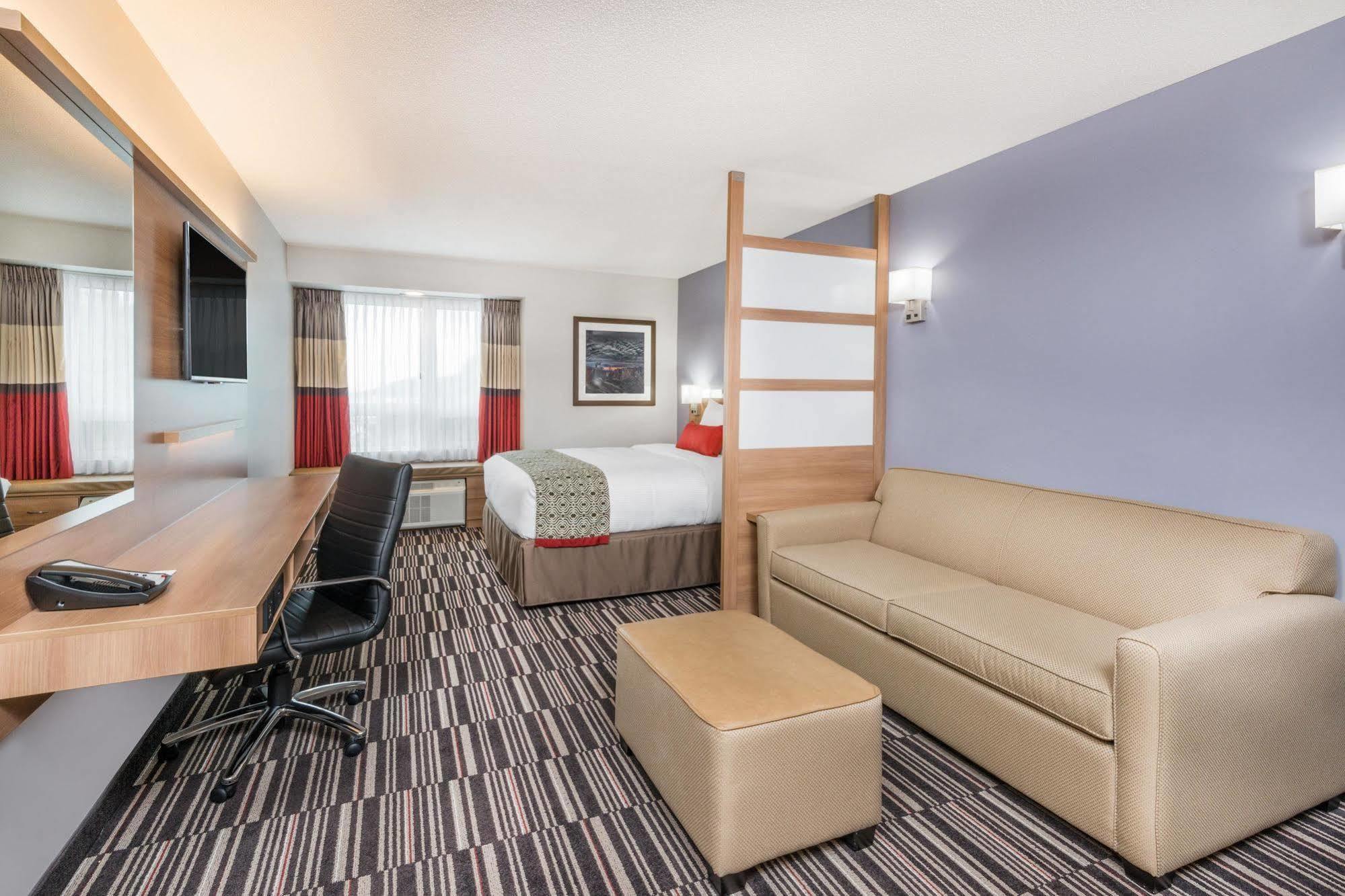 Microtel Inn & Suites By Wyndham Съдбъри Екстериор снимка